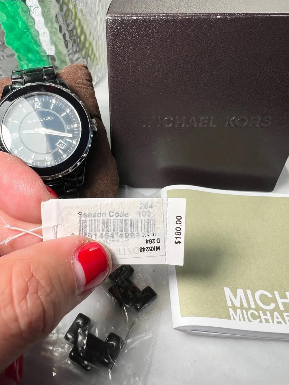 Michael Kors Madison MK5248 Black Silver Polyurethane Women's Watch